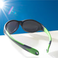 Incarcati imaginea in vizualizatorul Galerie, Ochelari pentru copii - THE SURFER Black/Green, Mausito